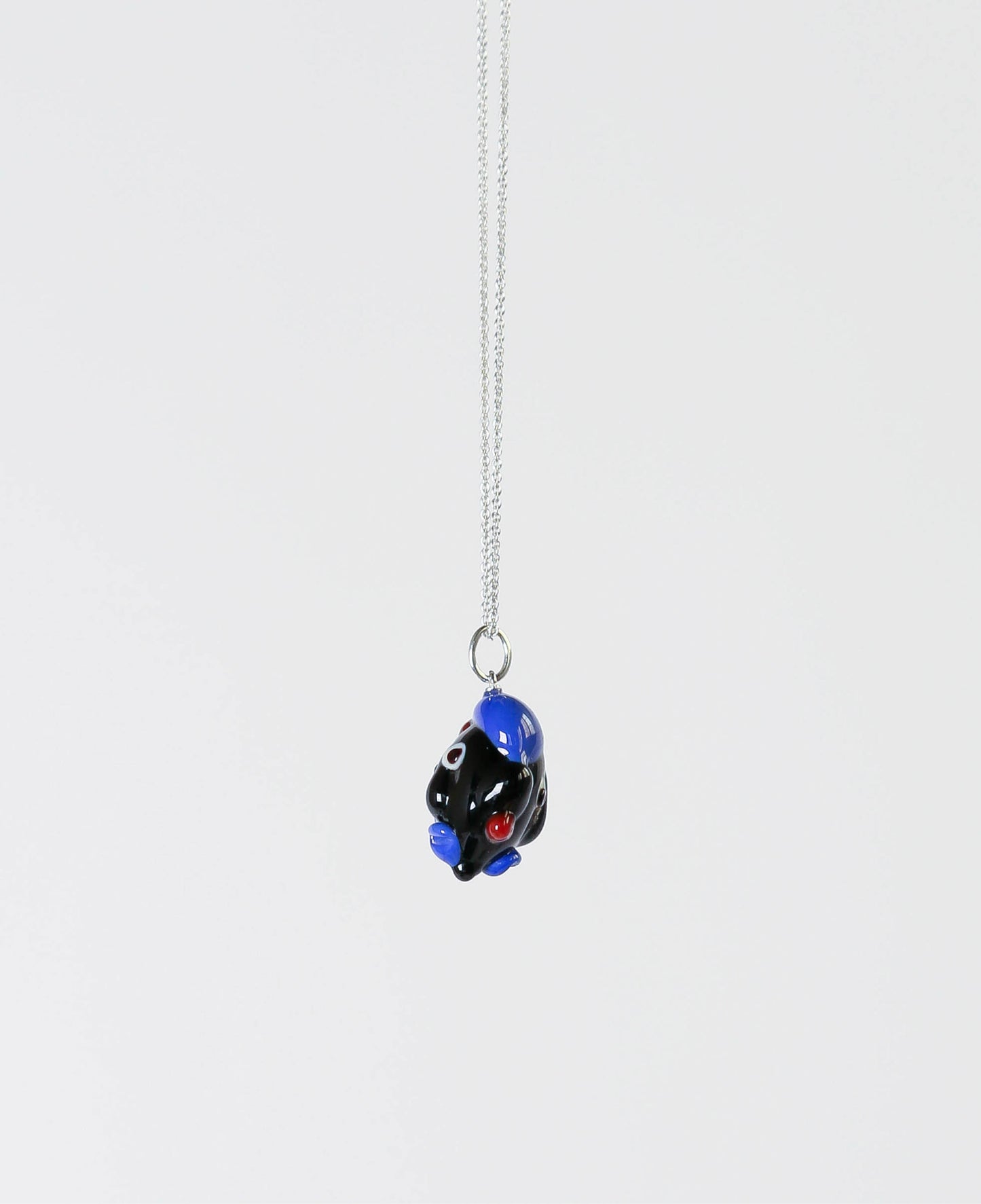 Black / Lapis